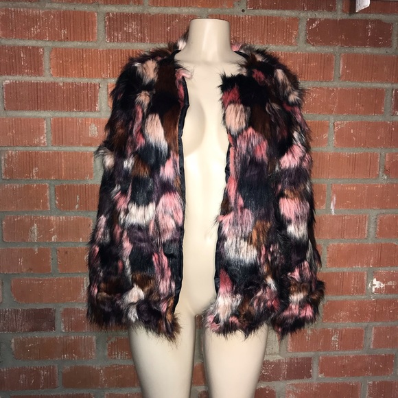 💥🎉🥳💃🏻🔥HOST PICK🍭💃🏻🥳🎊🎉 - Picture 3 of 7